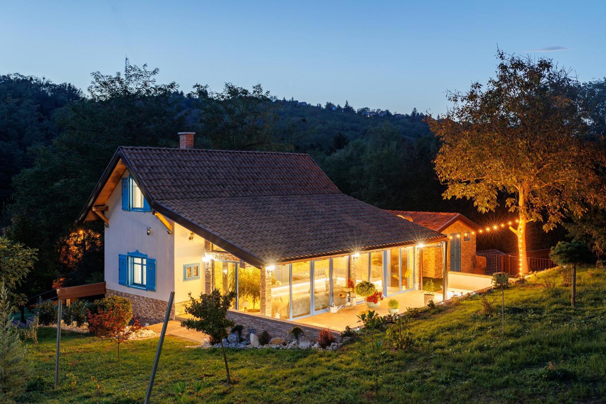 Feszek Villa Zalaegerszeg Exterior foto